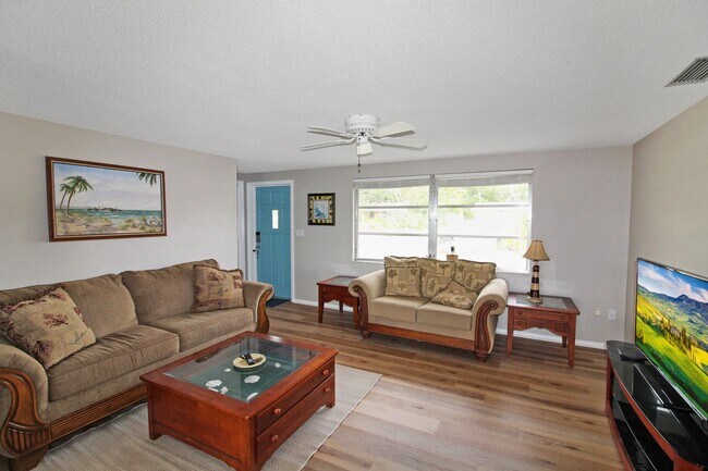 Foto del edificio - 133 Golf Club Ln