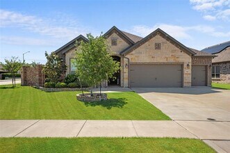 Building Photo - 7581 Sevie Ln
