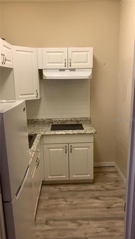 Building Photo - 2800 Via Largo Ct