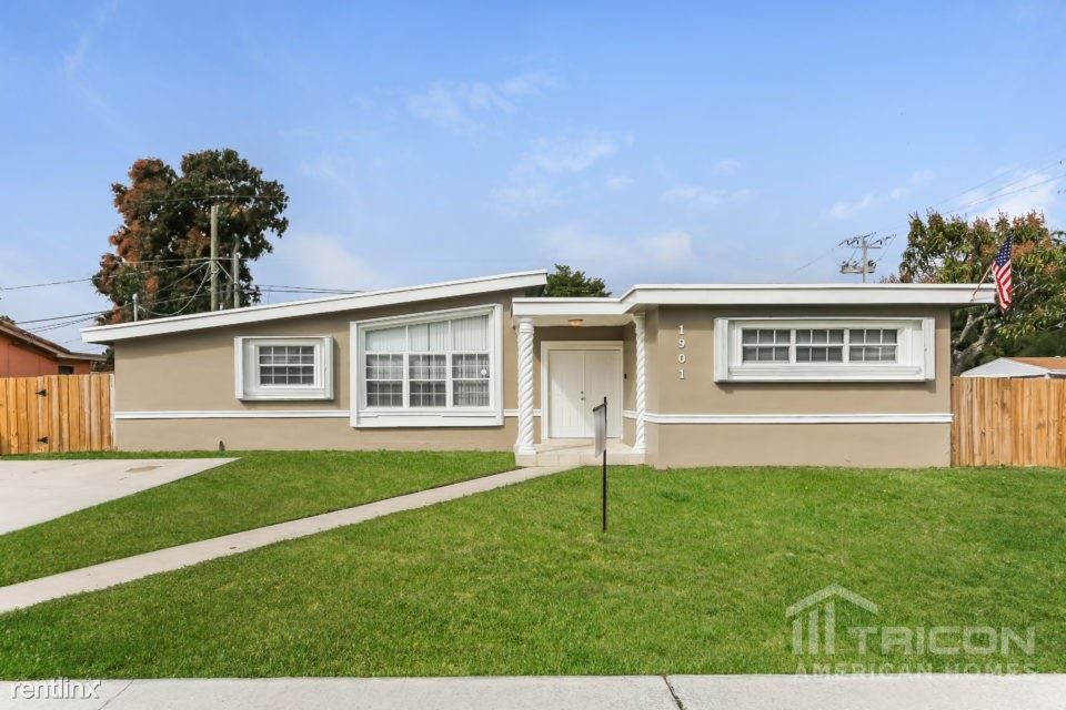 Foto principal - 1901 NW 185th Terrace