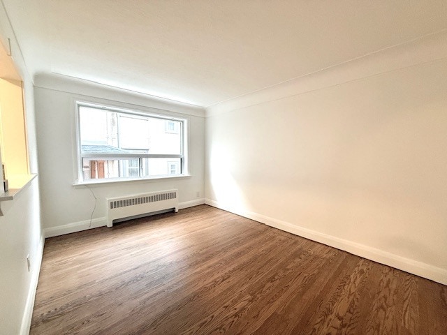 Building Photo - Spacious 2 Bedroom + Den Apartment for Rent – Unit 5 | Available Now * Wortley Village