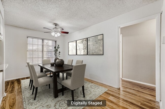 Building Photo - 2301 E Fremont Ave