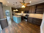 Primary Photo - 7655 S Braeswood Blvd