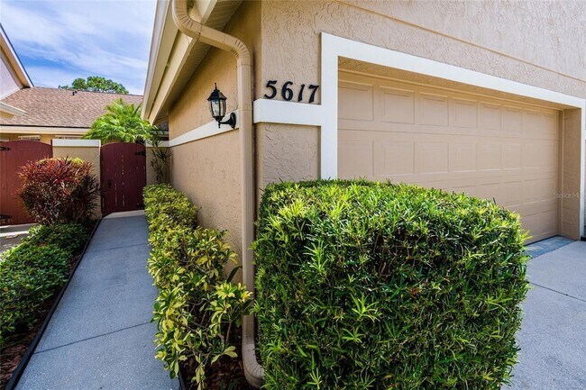 Building Photo - 5617 Monte Rosso Rd