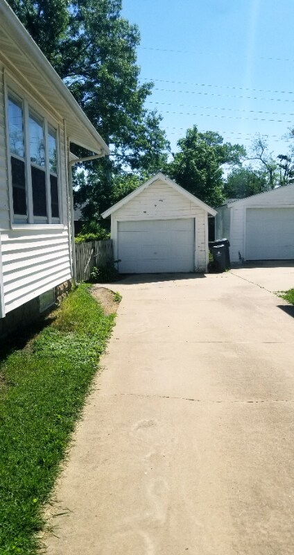 Foto del edificio - 3509 Elm Ave SE