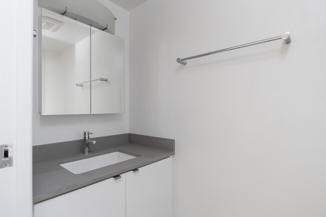 Building Photo - Hollyburn Plaza