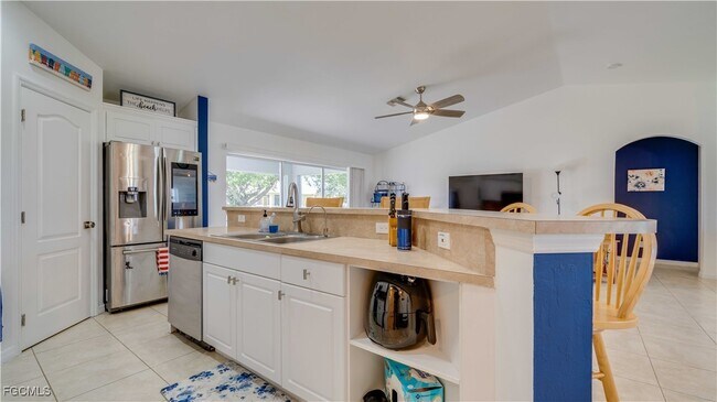 Building Photo - 3322 NW 5th Terrace