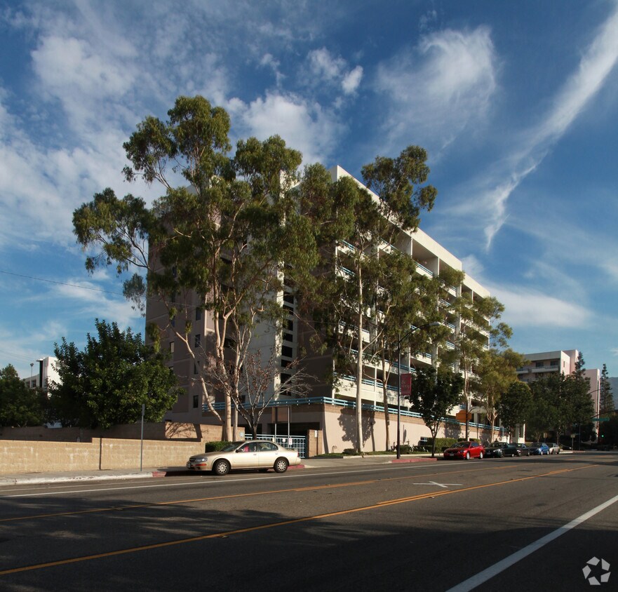 Verdugo Tower Apartments Burbank, CA