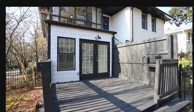 Foto del edificio - 1732 Monroe Dr NE