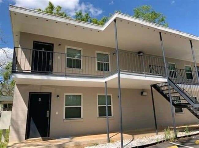 Photo - 1911 Pasco Street Unit 8 Apartment