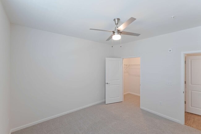 Building Photo - Evolve New Hope Farm