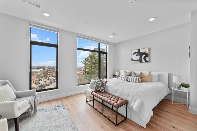 Building Photo - 191 Washington St