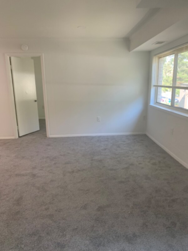 Foto del edificio - 12211 Braxfield Ct