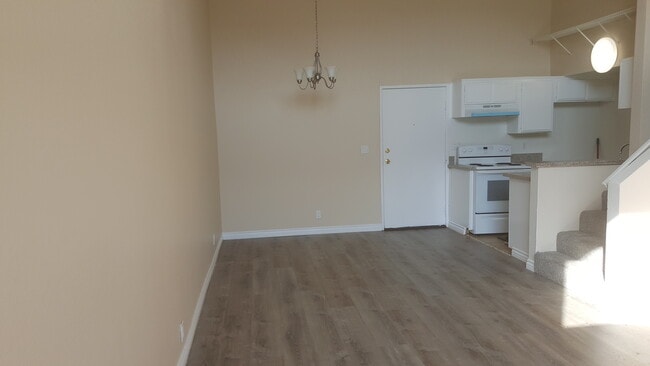 Foto del edificio - Sherman Grove Apartments