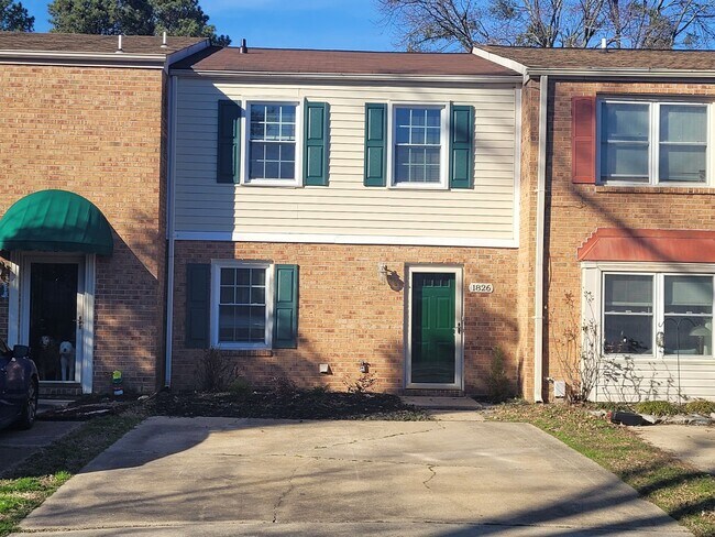Building Photo - Beautiful Newly Remodeled 3 bedroom 1.5 ba...