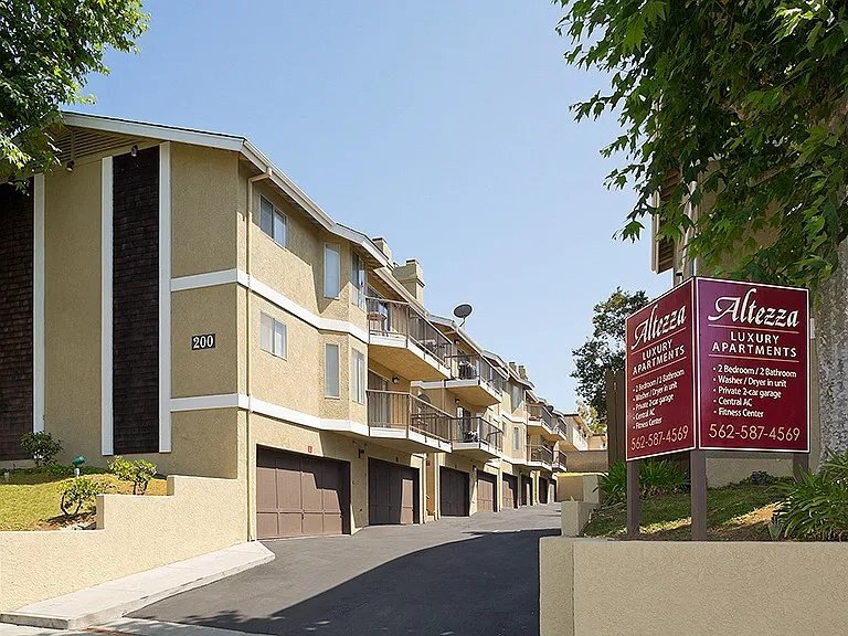 Photo - 200 W Olive Ave (La Habra, CA)
