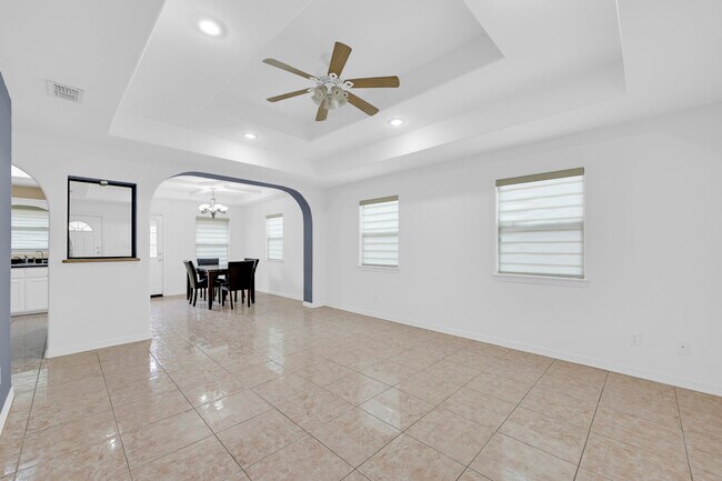 Foto del edificio - 1805 W Bronze St