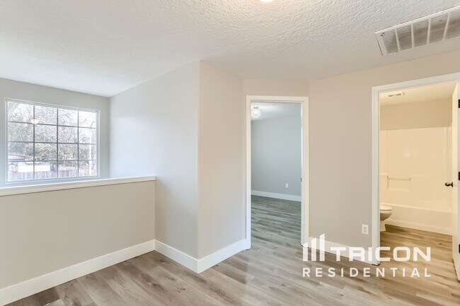 Foto del edificio - 502 SW 22nd Ave
