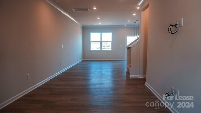 Foto del edificio - 3136 Hutton Garden Ln