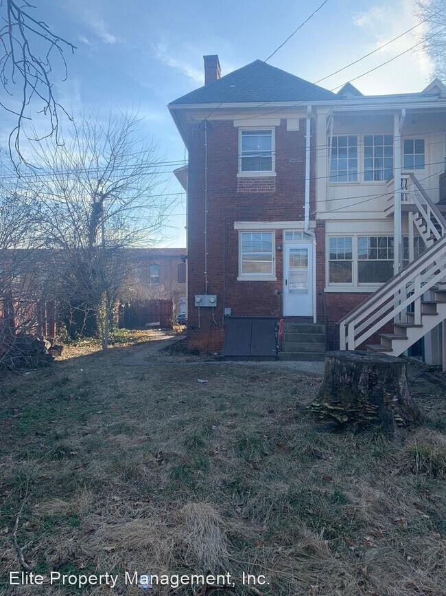 Foto del edificio - 2 br, 1 bath House - 925 Linden Ave Apt 1