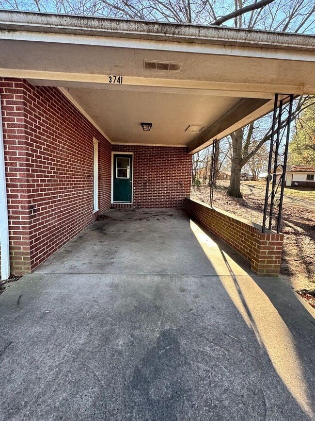 Building Photo - 2/1 Duplex in Cleveland County, NC