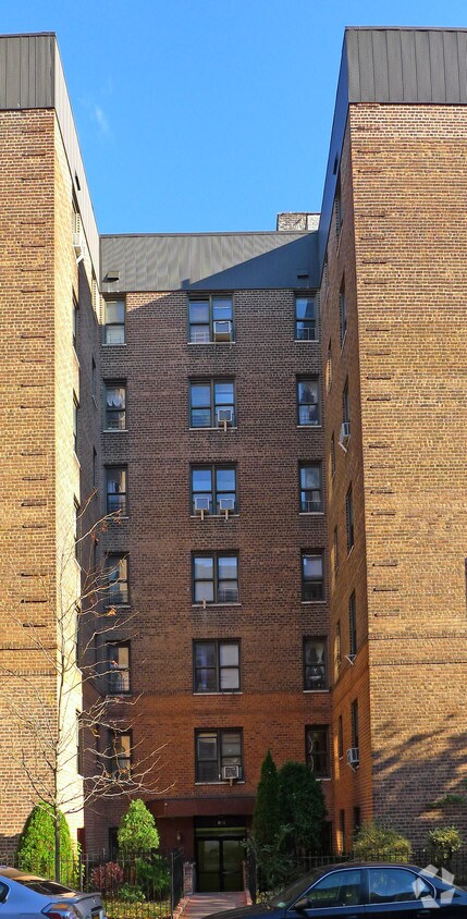 Foto del edificio - Elmback Complex