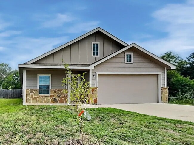 Building Photo - 10645 Sewell Cir