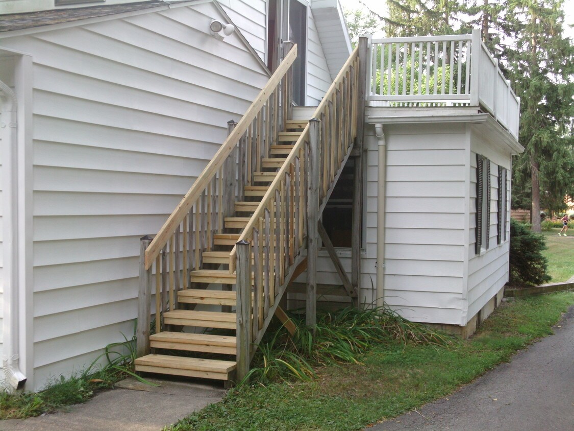 Primary Photo - 3024 Dexter Rd
