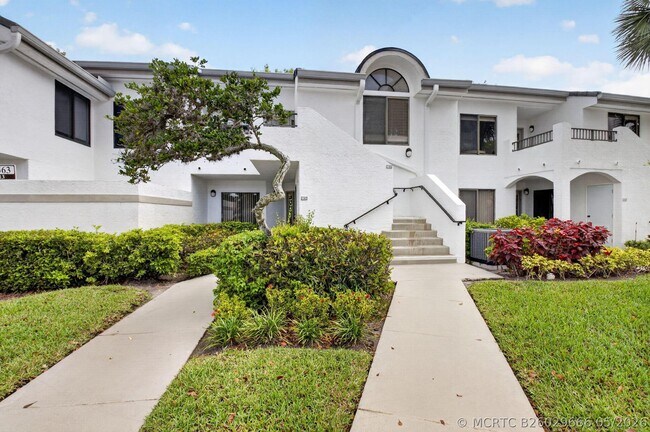 Foto del edificio - 7563 Glendevon Ln