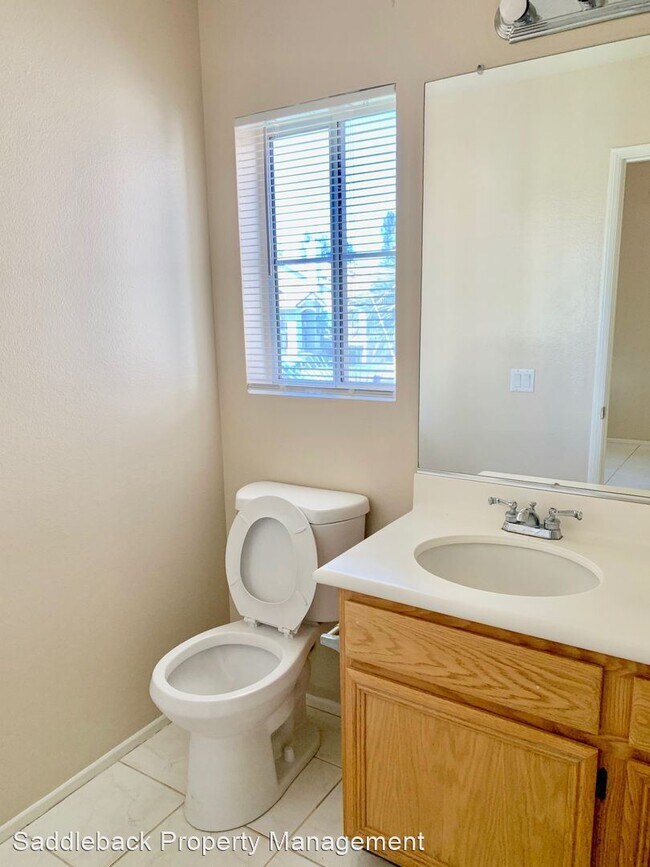 Building Photo - 3 br, 2.5 bath House - 1196 Mira Valle St.