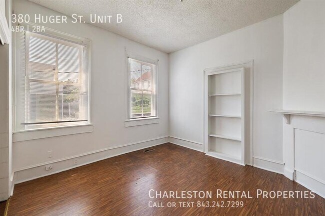 Building Photo - 380 Huger St