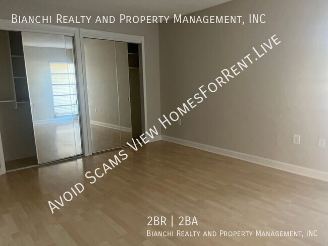 Foto del edificio - 2396 OrangePointe Ave