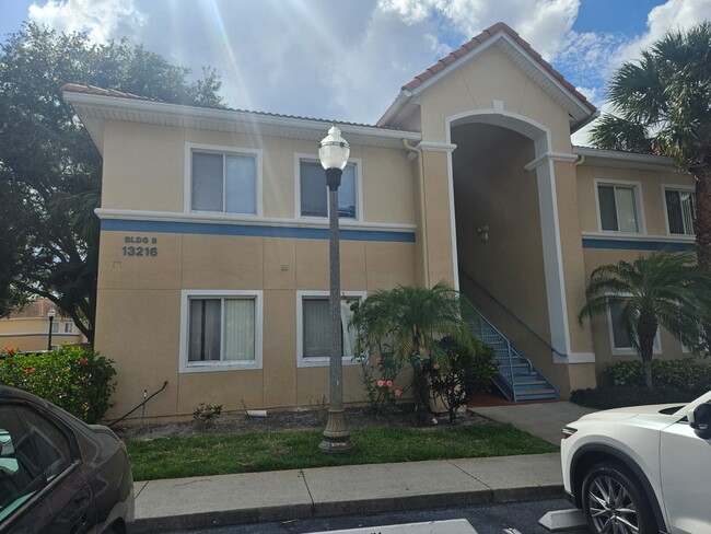 Building Photo - 13216 Villa Vista Dr