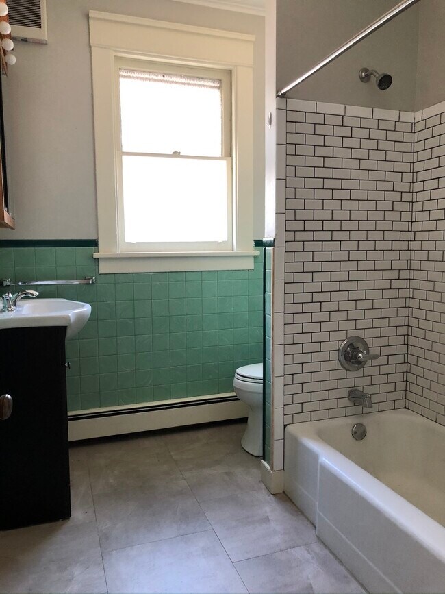 Foto del edificio - 2338 16th St