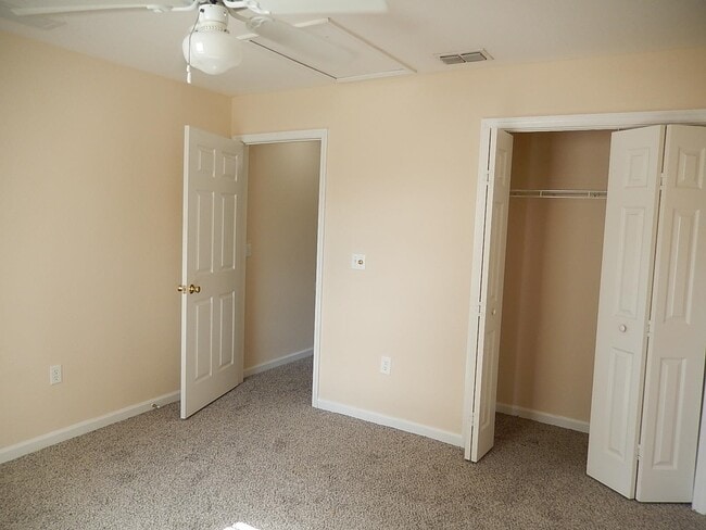 Foto del edificio - 4434 Gearhart Rd