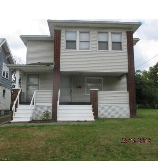 Building Photo - 57 E Avondale Ave