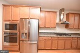Primary Photo - 42452 Dogwood Glen Square