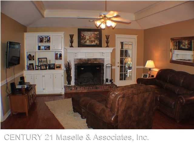 Building Photo - 100 Trace Ridge Dr
