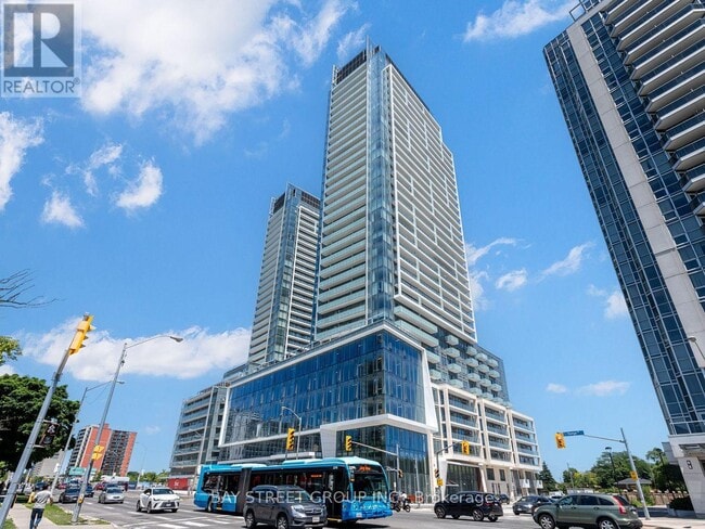 Building Photo - 8-3408 Olympic Gdn Dr