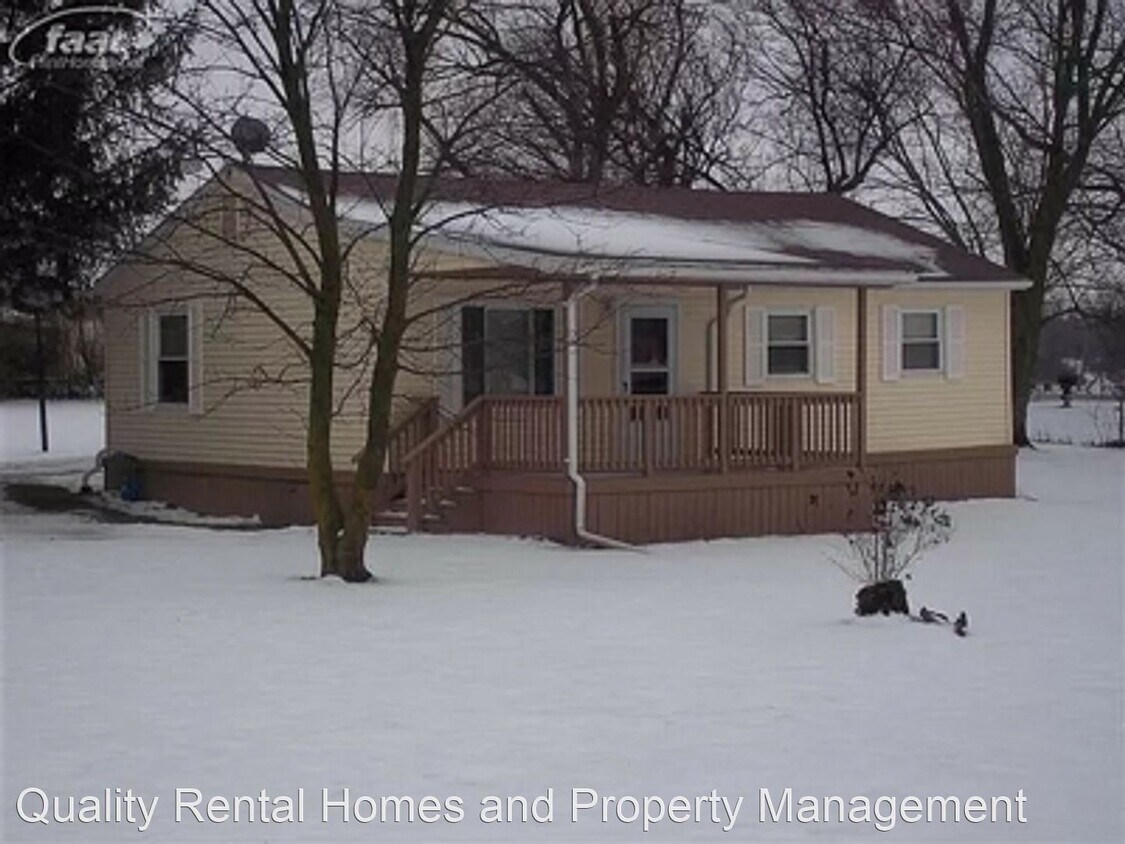 Foto principal - 3 br, 1 bath House - 1141 W Cook Rd