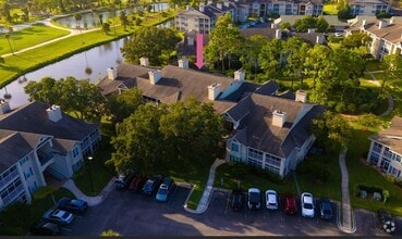 Building Photo - 800 Ironwood Dr