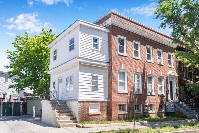 Spacious 3 BR/1 BA Apartment in Columbia H... - Spacious 3 BR/1 BA Apartment in Columbia H...