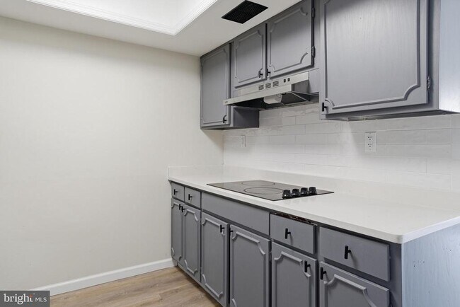 Foto del edificio - 7 Riverview Pl