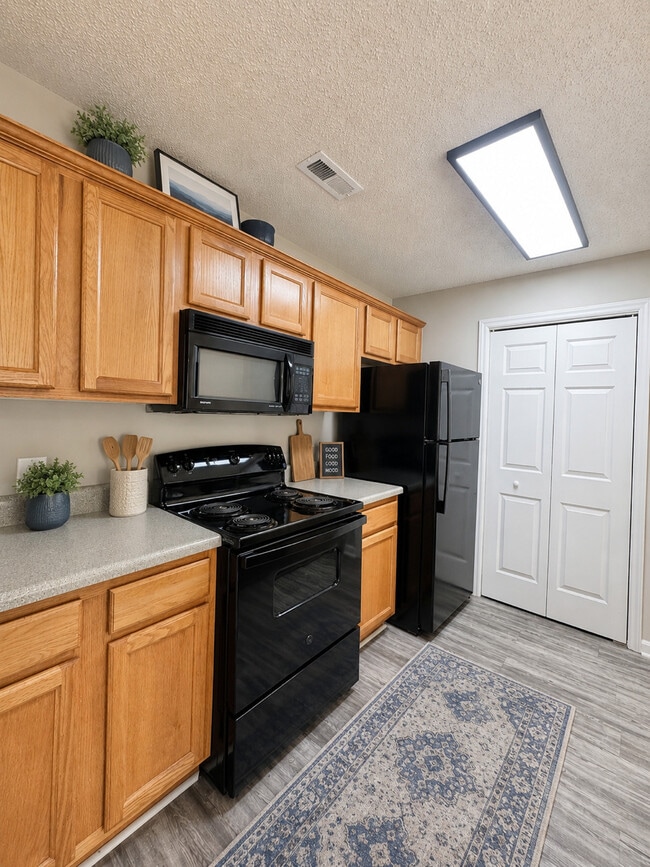 Building Photo - Orchard Trace Gastonia