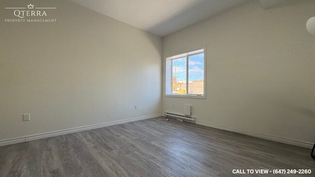 Building Photo - 44 Division St