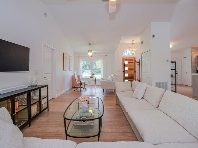 Building Photo - 5150 9th St