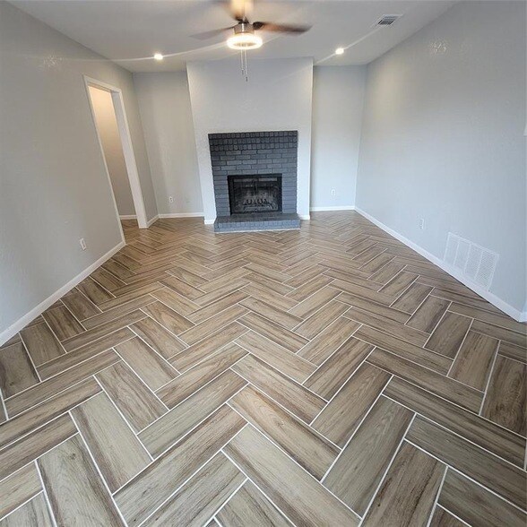 Foto del edificio - 13351 Water Oak Ln