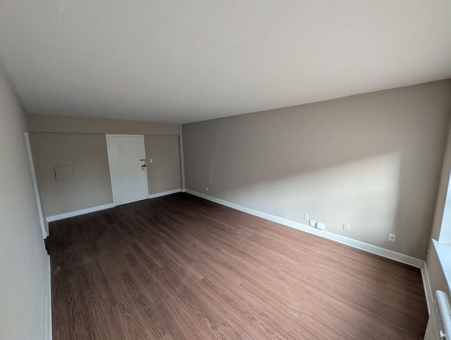 Interior Photo - Sixteen53 Prospect Avenue
