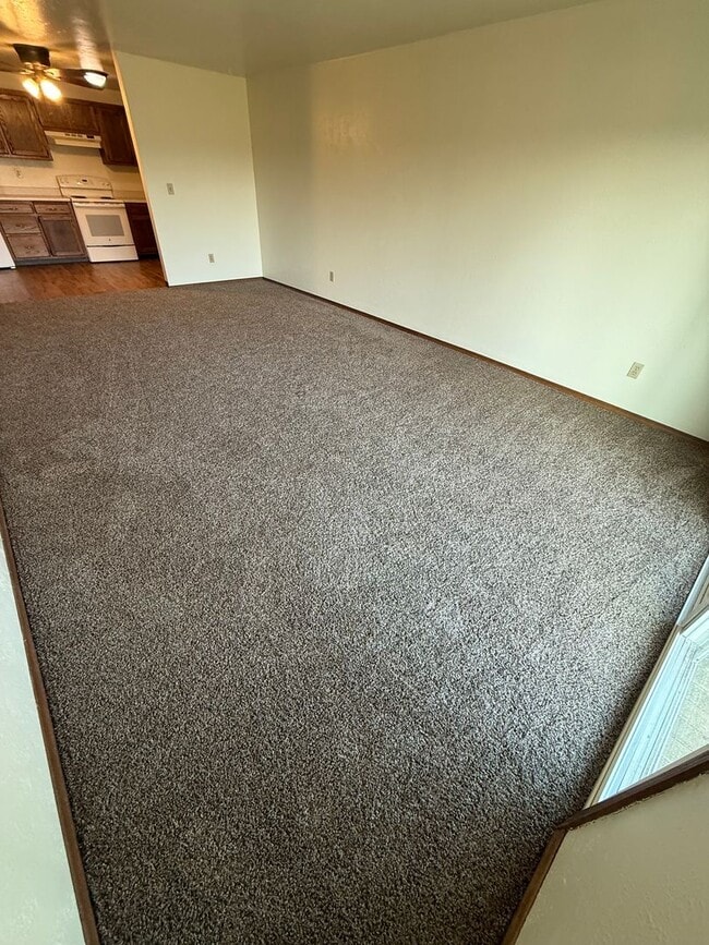 Interior Photo - River Park Terrace