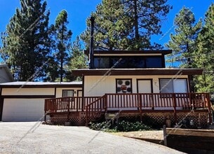 Building Photo - 1440 Malabar Way